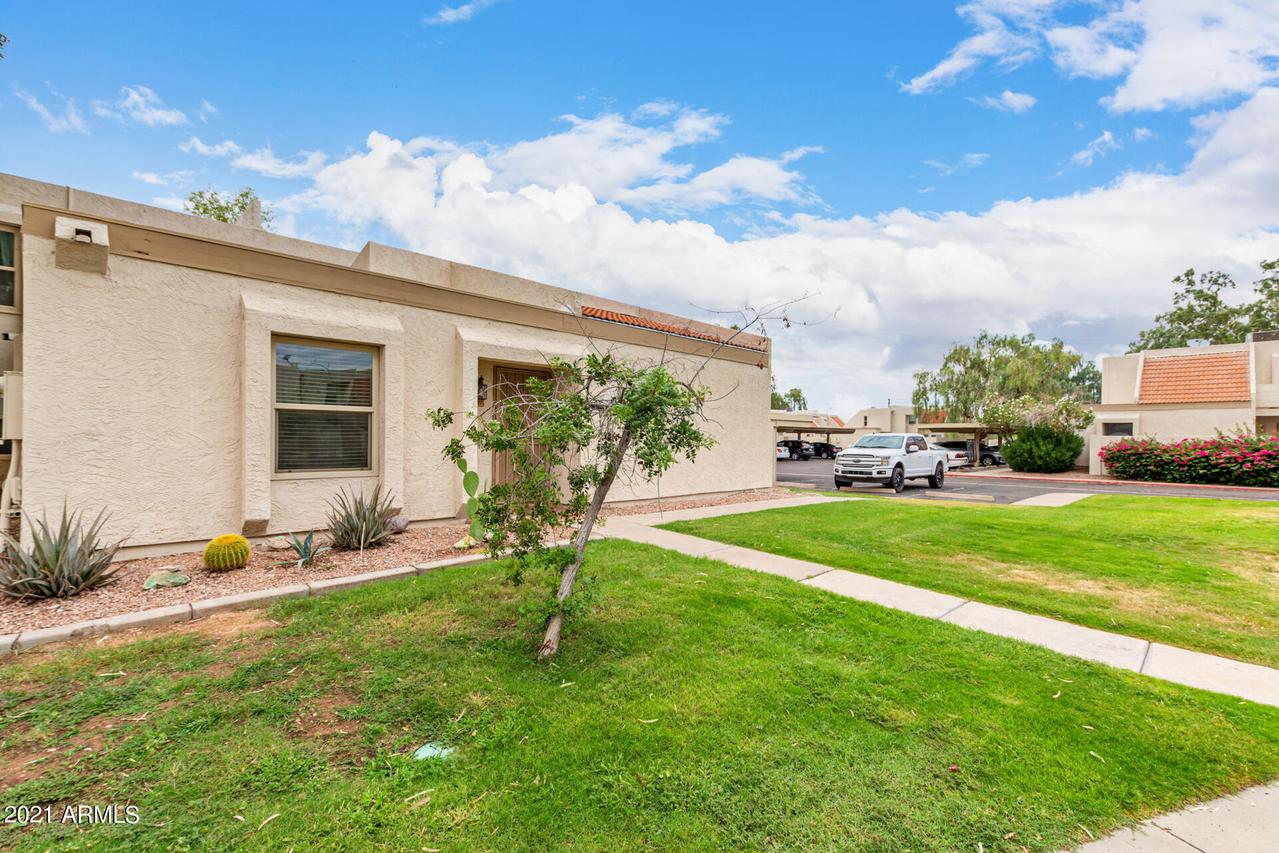 1342 W Emerald Ave. #317, Mesa, AZ 85202