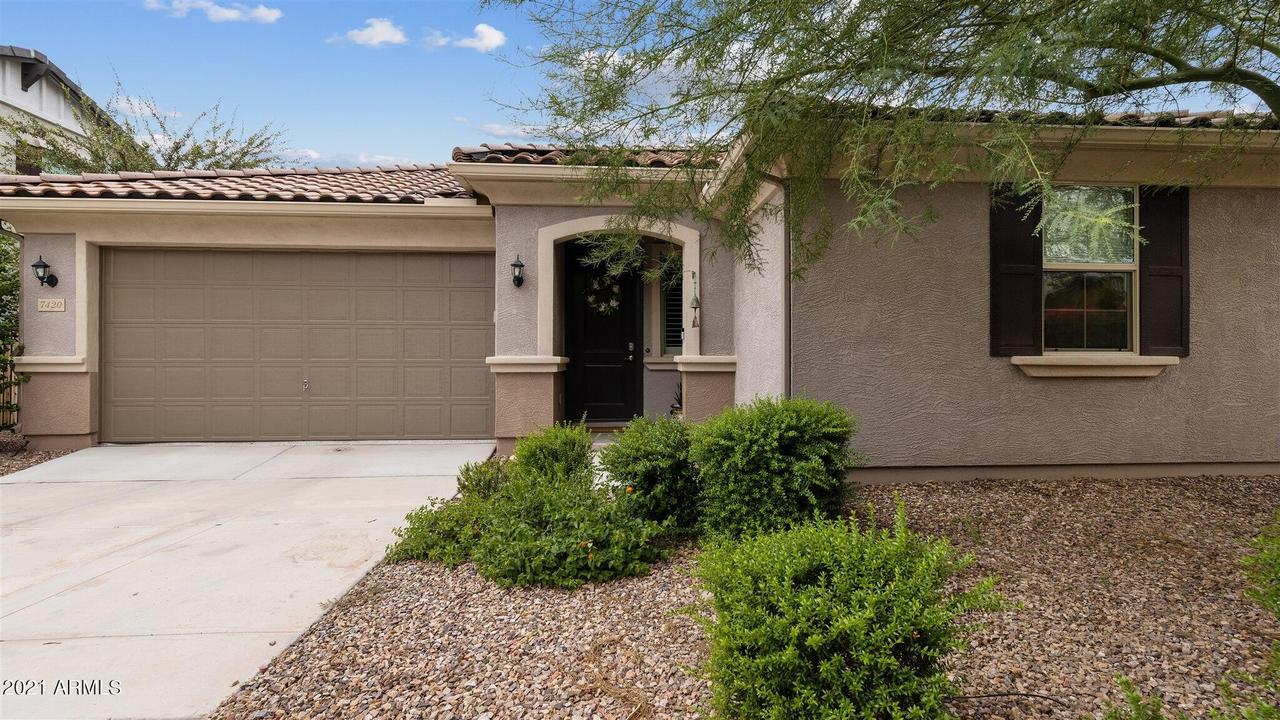 7420 E Flower Ave., Mesa, AZ 85208