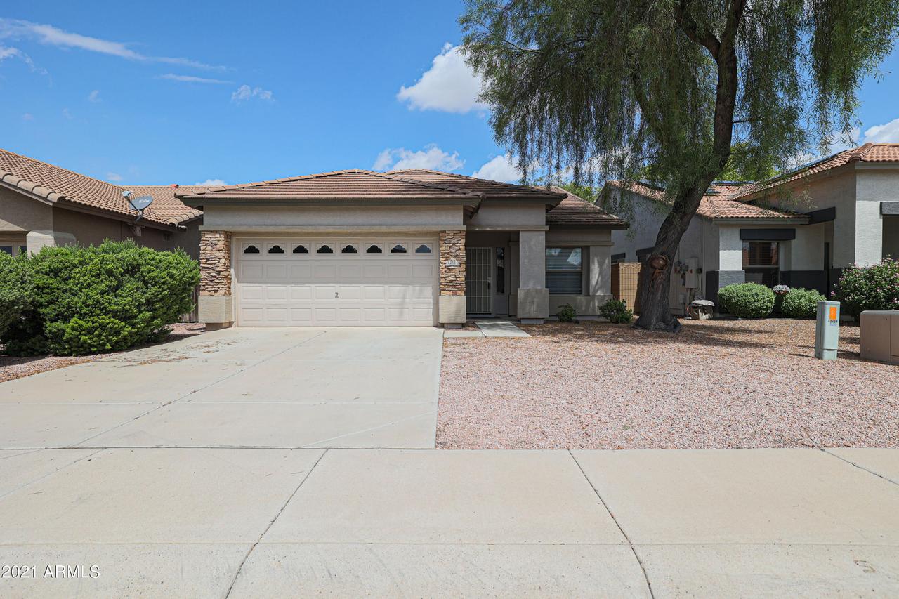 12534 W Honeysuckle St., Litchfield Park, AZ 85340