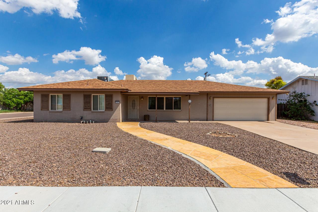 2301 W Village Dr., Phoenix, AZ 85023