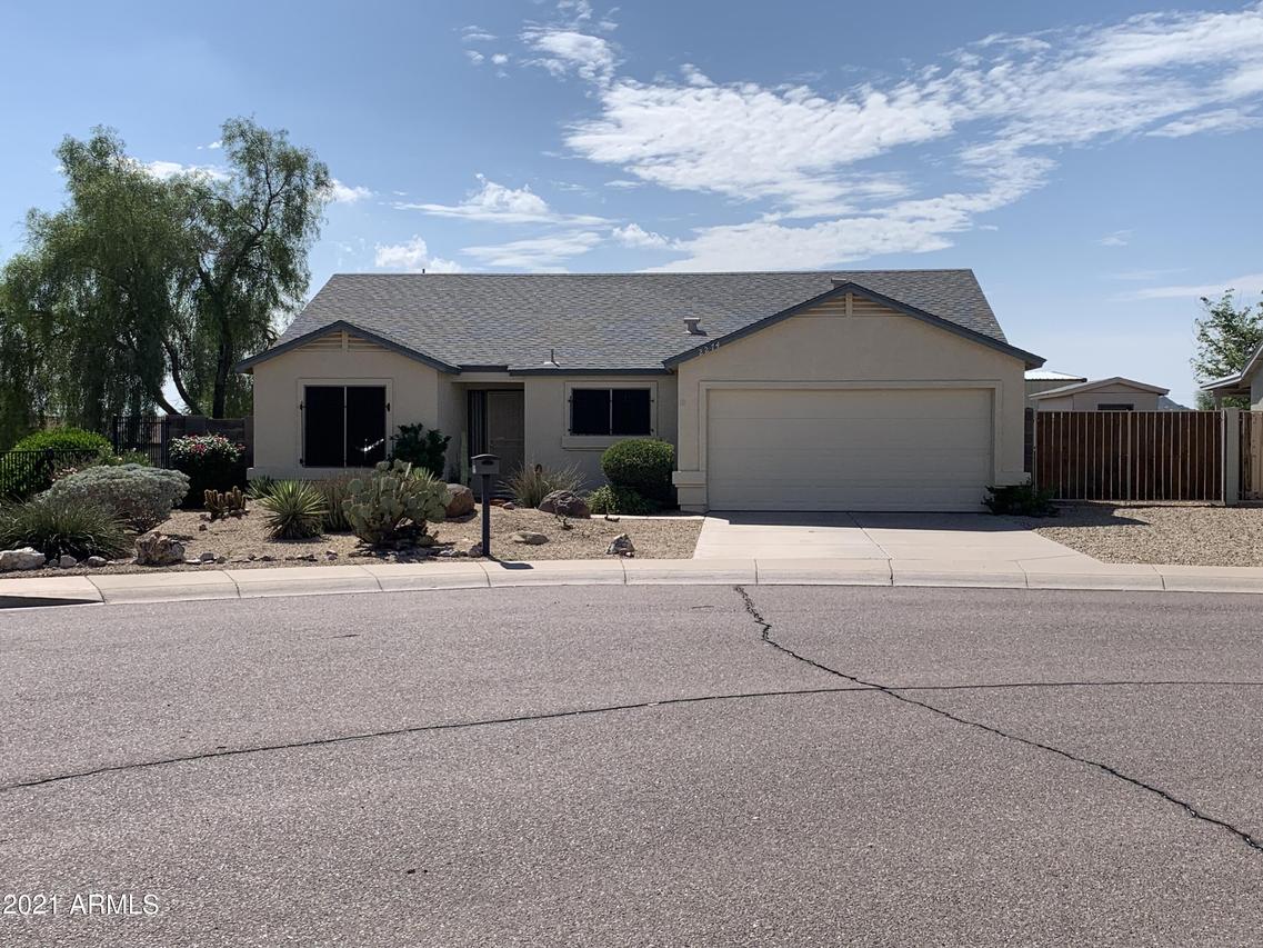 2274 N Cedar Dr., Apache Junction, AZ 85120
