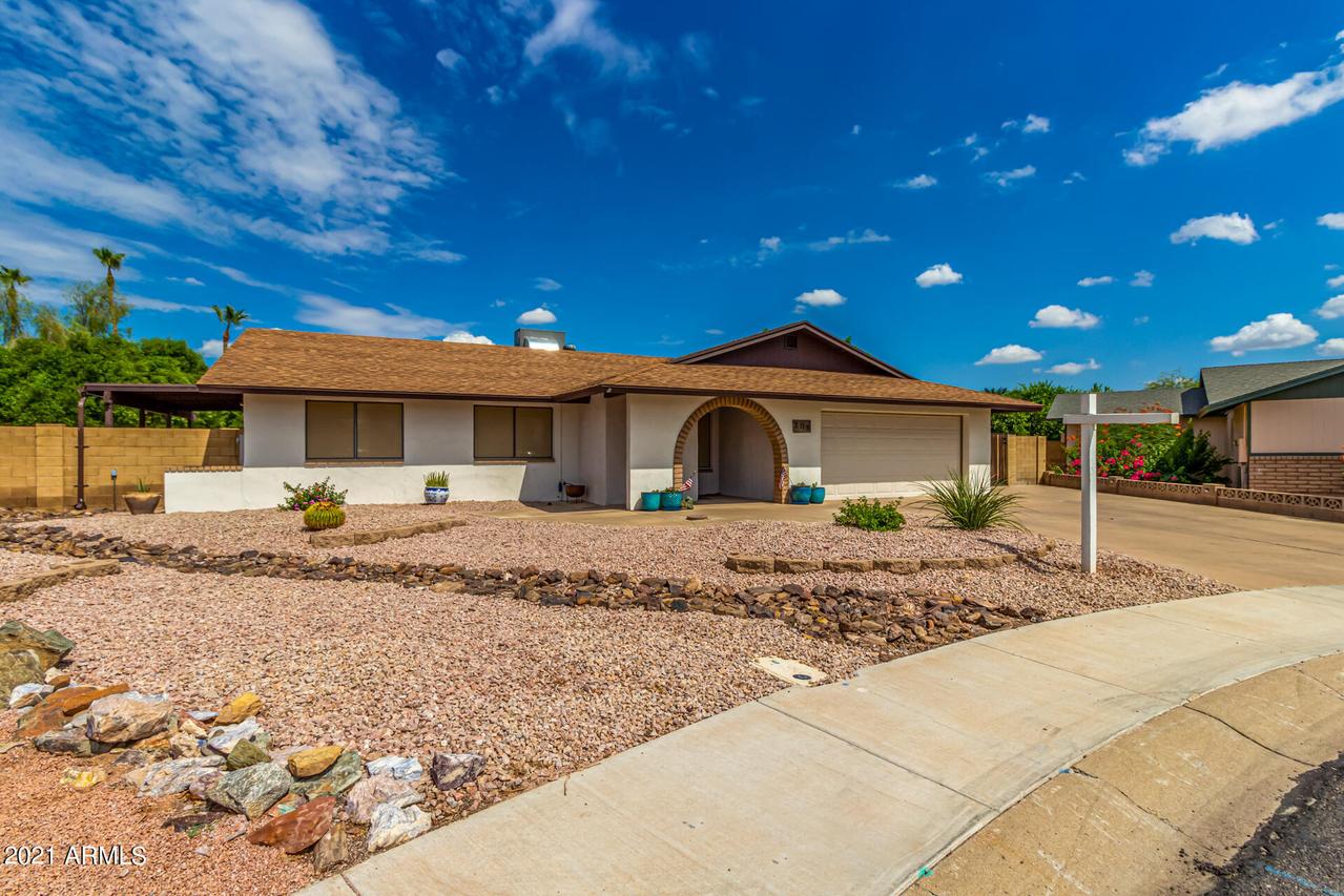 309 E Silver Creek Rd., Gilbert, AZ 85296