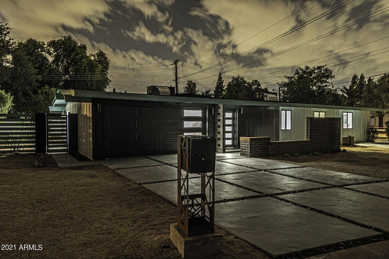 1417 W Glenn Dr., Phoenix, AZ 85021