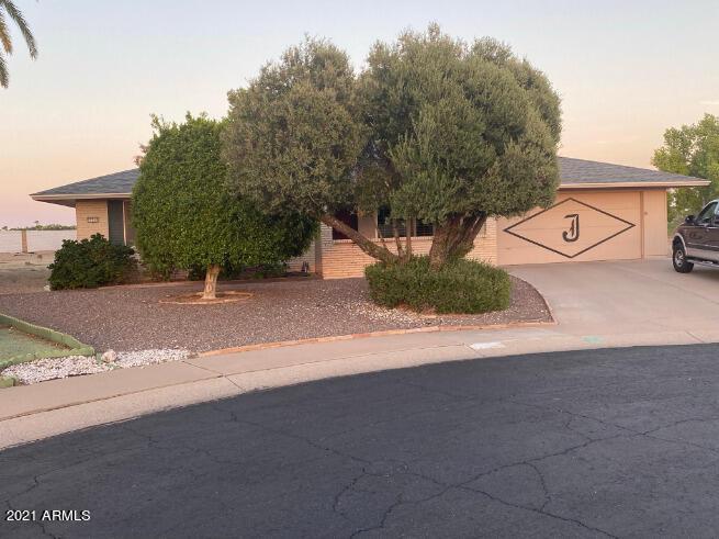 12231 N Sun Valley Dr., Sun City, AZ 85351