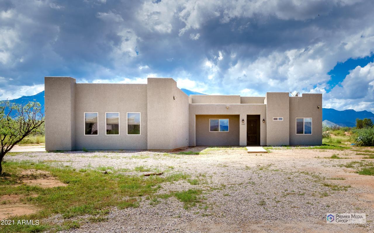 5980 S Lizard Tr., Hereford, AZ 85615