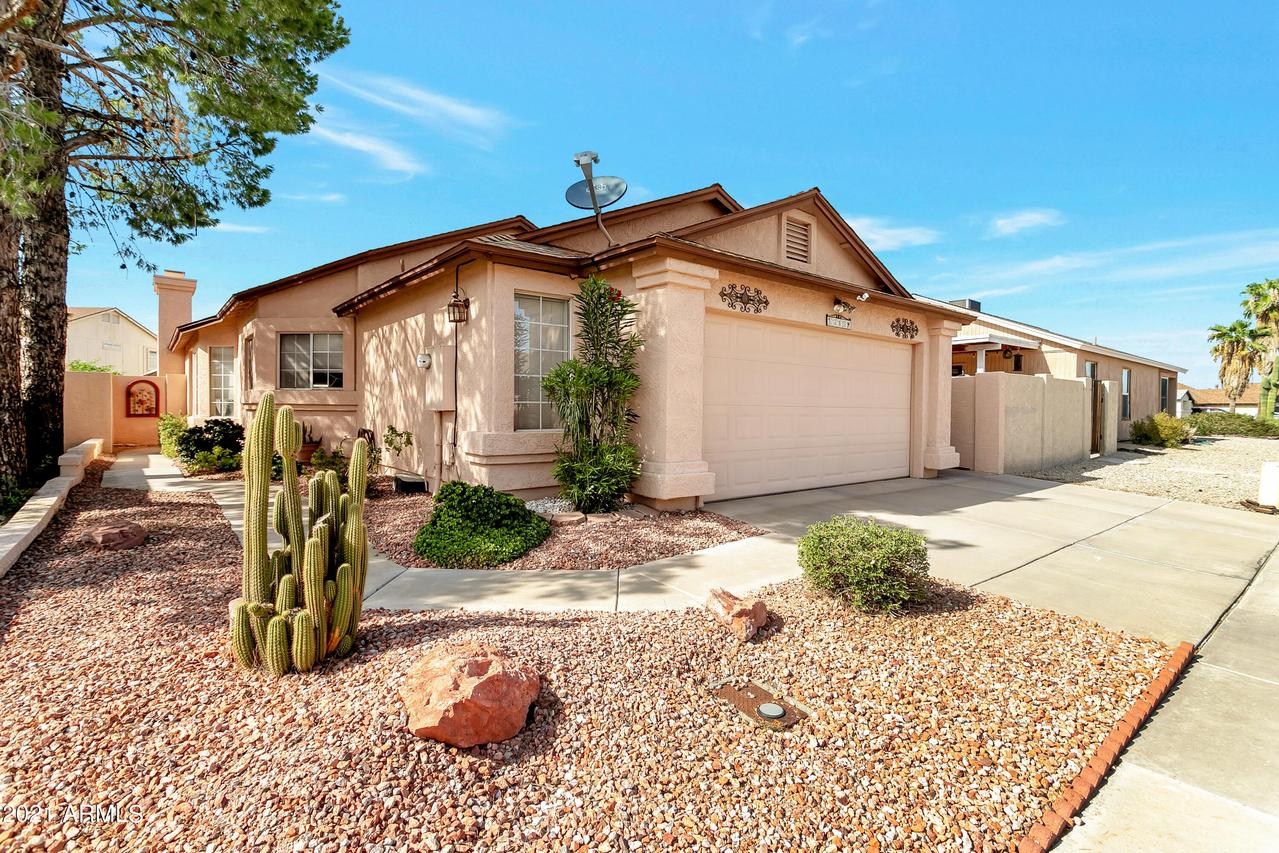 7310 W Paradise Dr., Peoria, AZ 85345