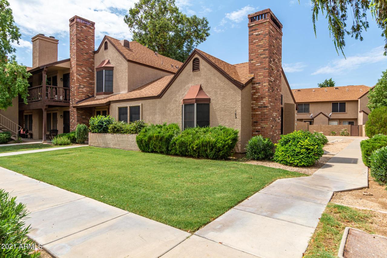 7977 W Wacker Rd. #185, Peoria, AZ 85381