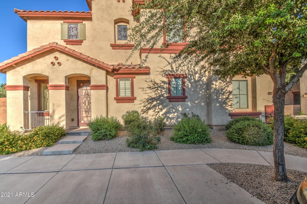 6353 S Forest Ave., Gilbert, AZ 85298