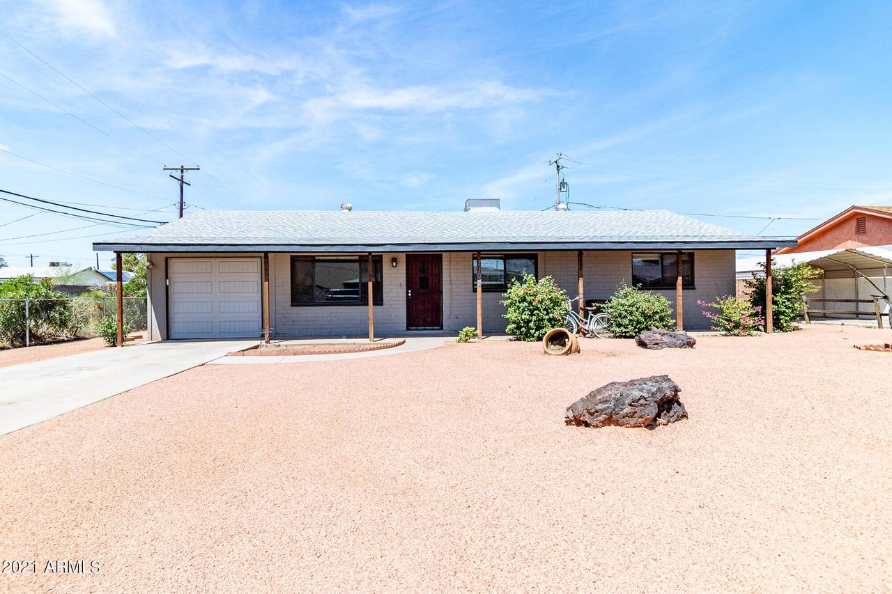 1104 E 11th St., Casa Grande, AZ 85122