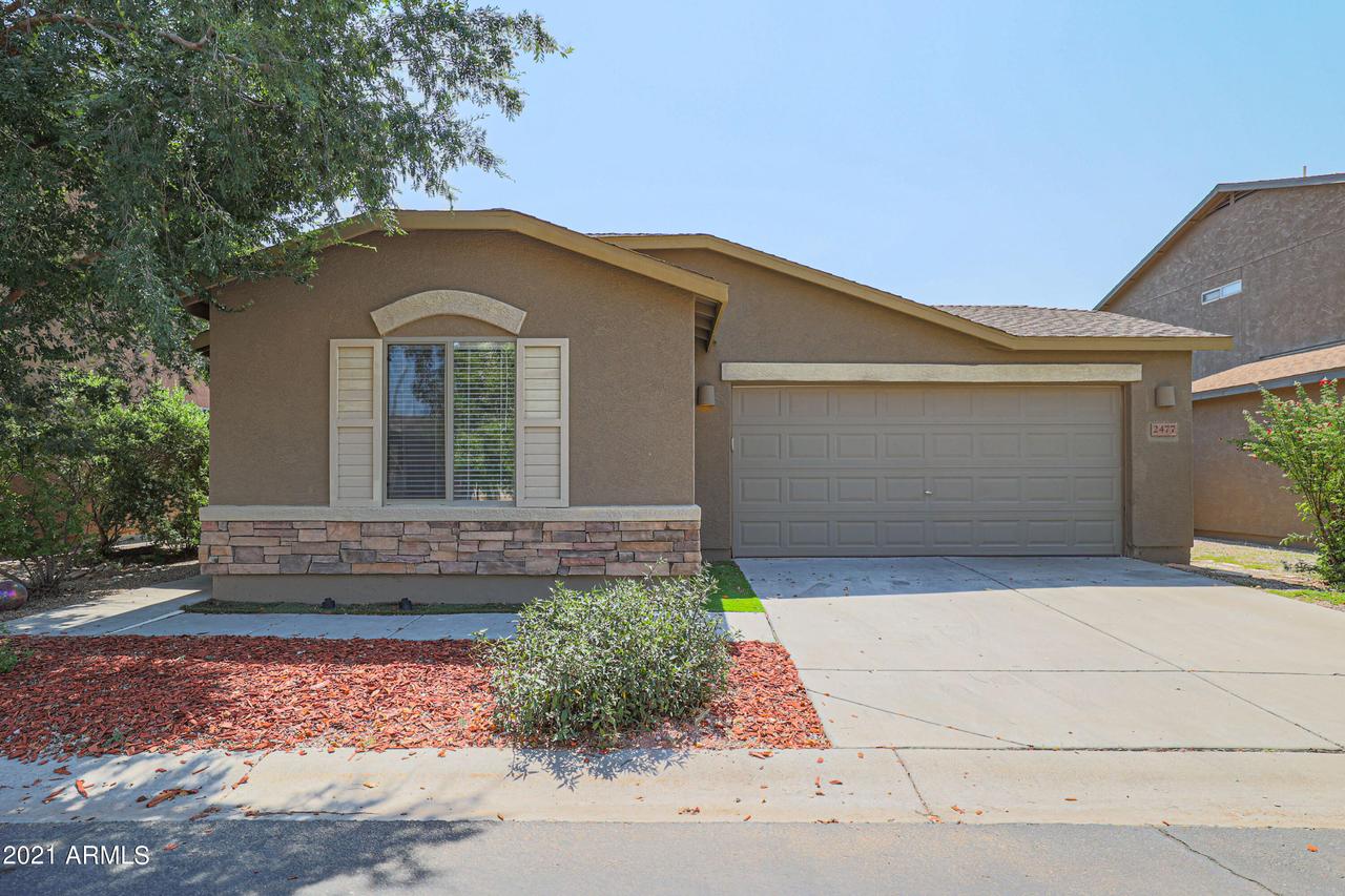 2477 E Meadow Land Dr., San Tan Valley, AZ 85140