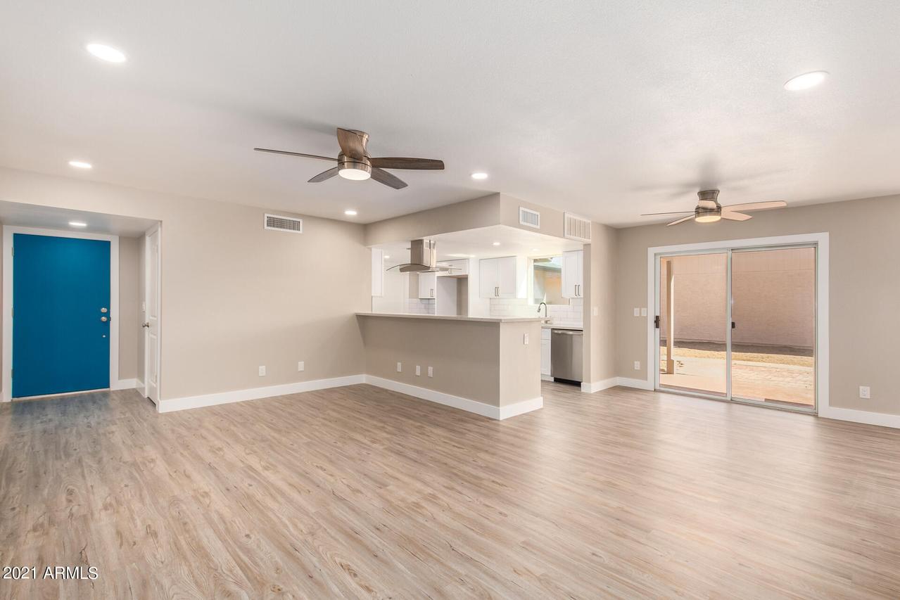 9609 E Eddystone Ct., Sun Lakes, AZ 85248