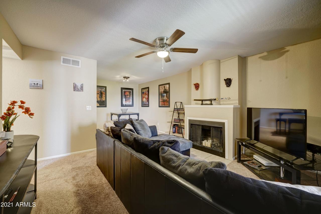 1340 N Recker Rd. #331, Mesa, AZ 85205