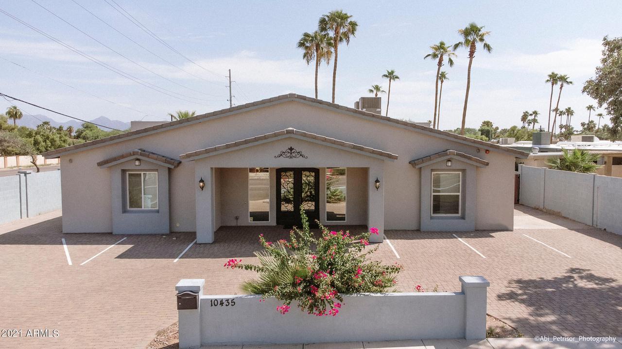 10435 N 40th St., Phoenix, AZ 85028