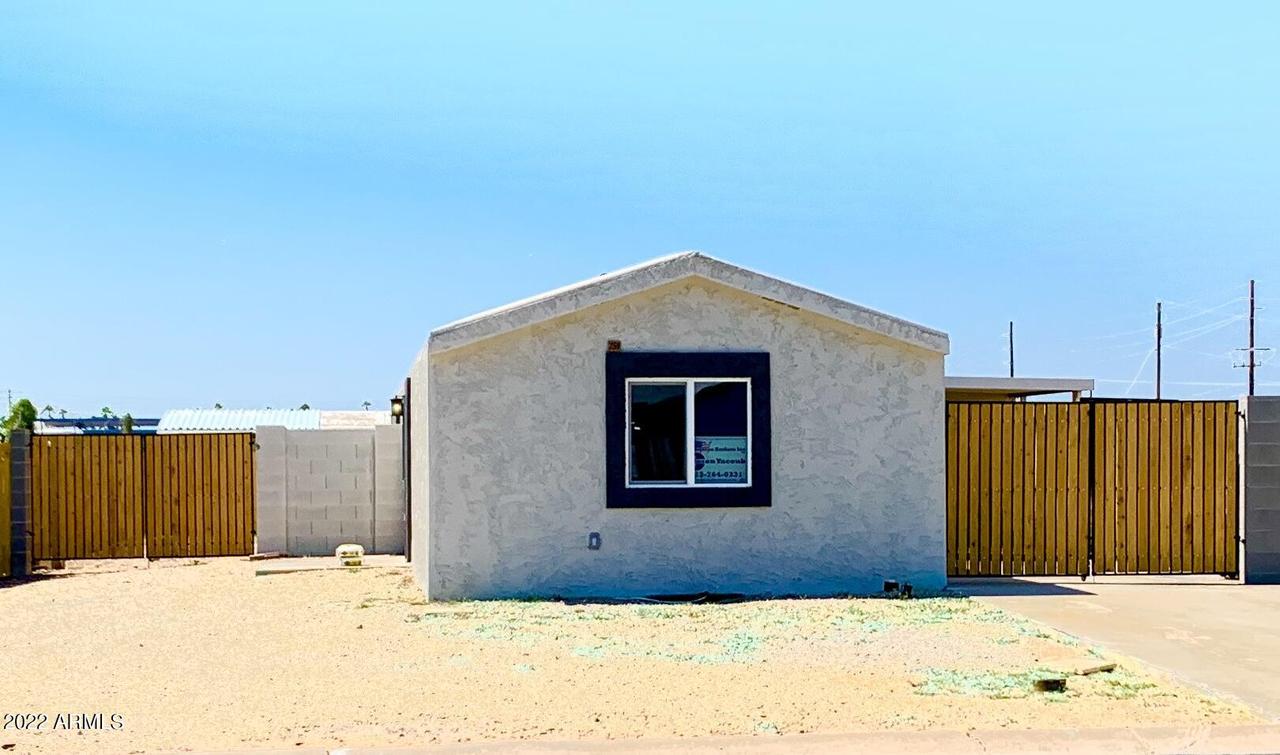 754 N Pinal Dr., Apache Junction, AZ 85120