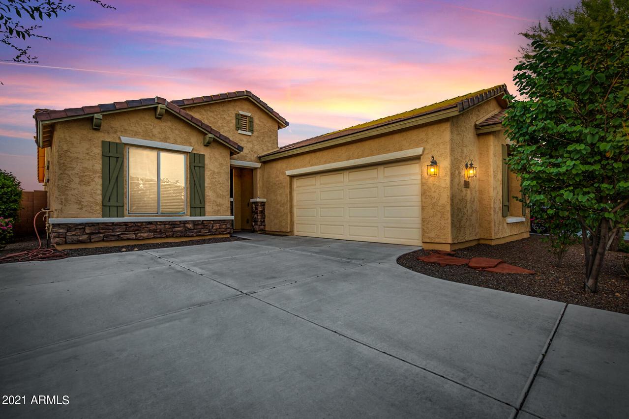 25952 W Burnett Rd., Buckeye, AZ 85396