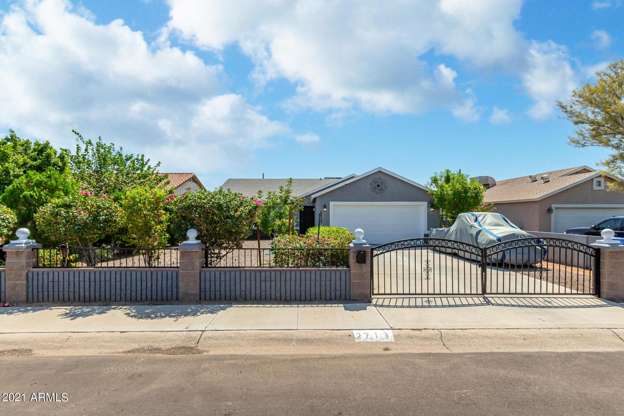2713 E Mobile Ln., Phoenix, AZ 85040