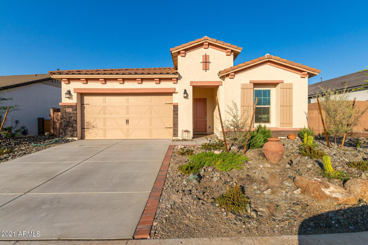8833 S 167th Ln., Goodyear, AZ 85338