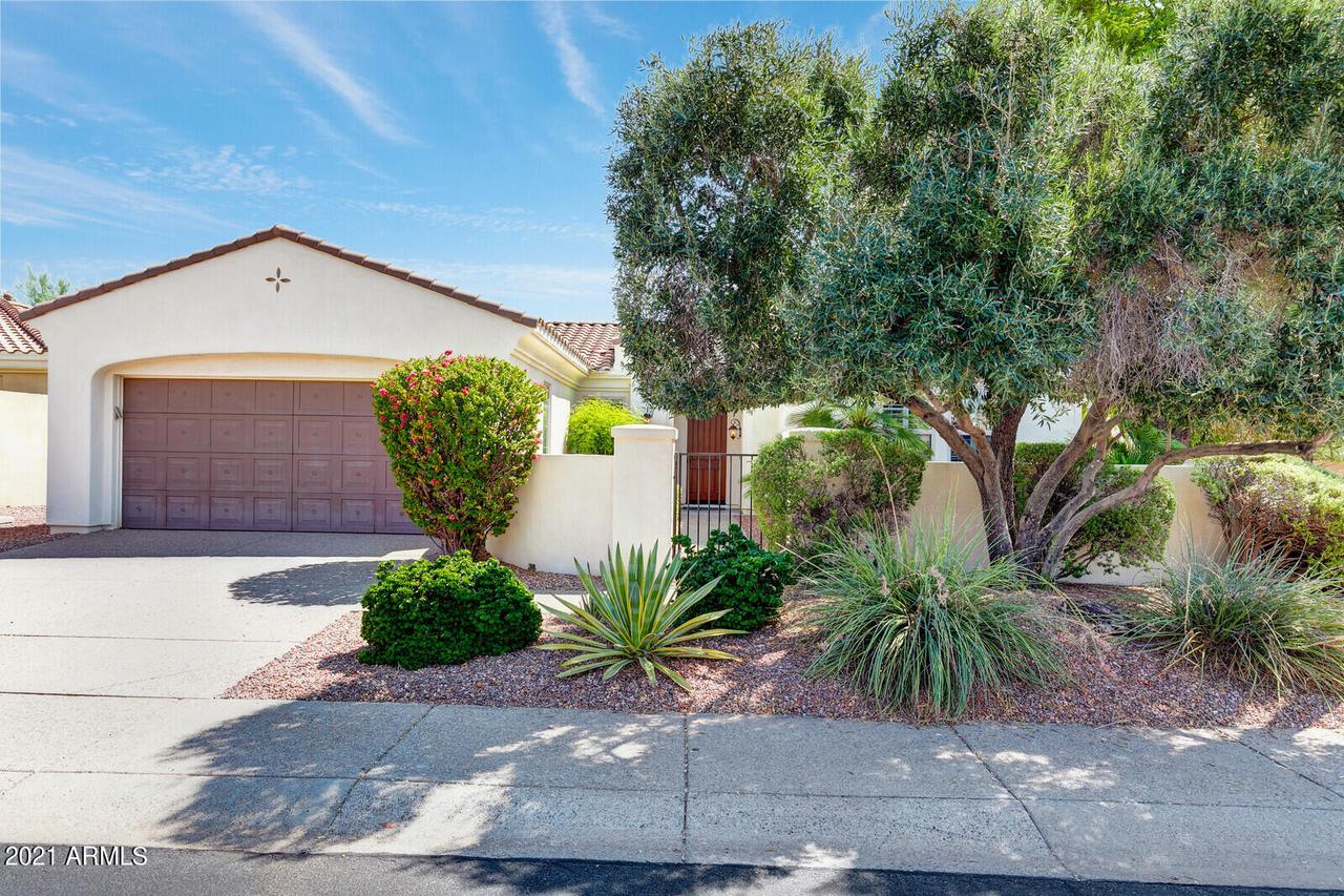 22619 N Las Positas Dr., Sun City West, AZ 85375