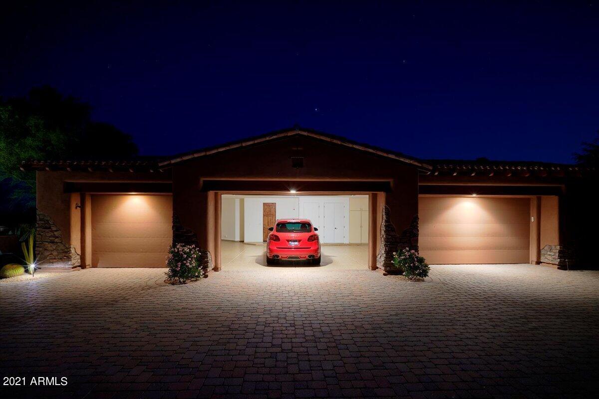 12160 E Whispering Wind Dr., Scottsdale, AZ 85255