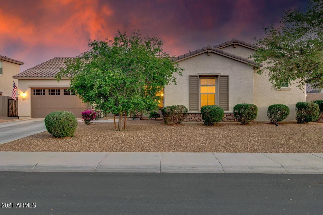 2827 E Muirfield St., Gilbert, AZ 85298