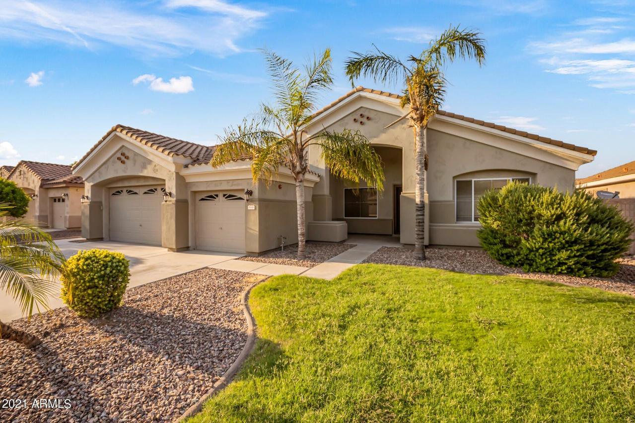 8646 W Irma Ln., Peoria, AZ 85382