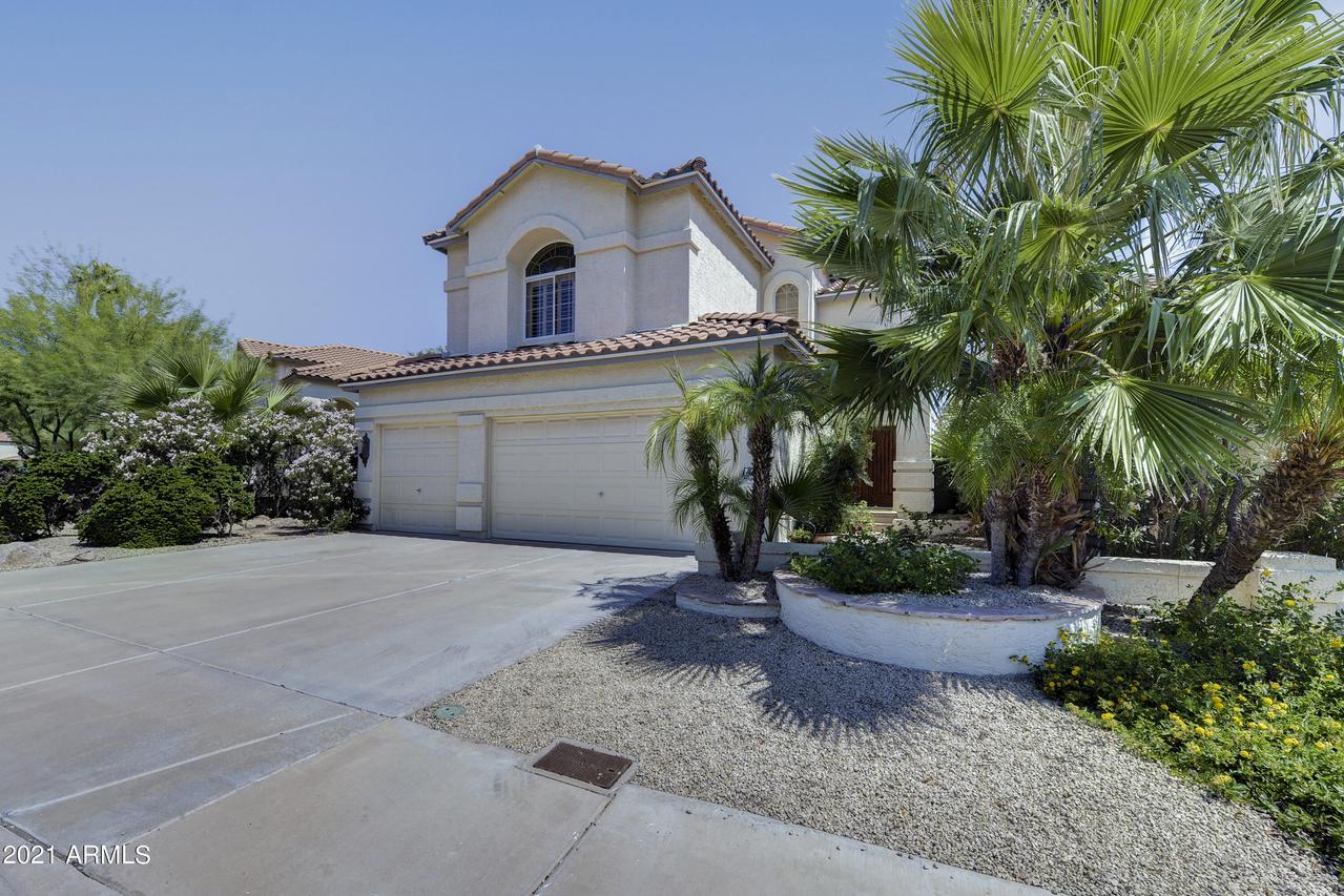 9629 S 51st St., Phoenix, AZ 85044