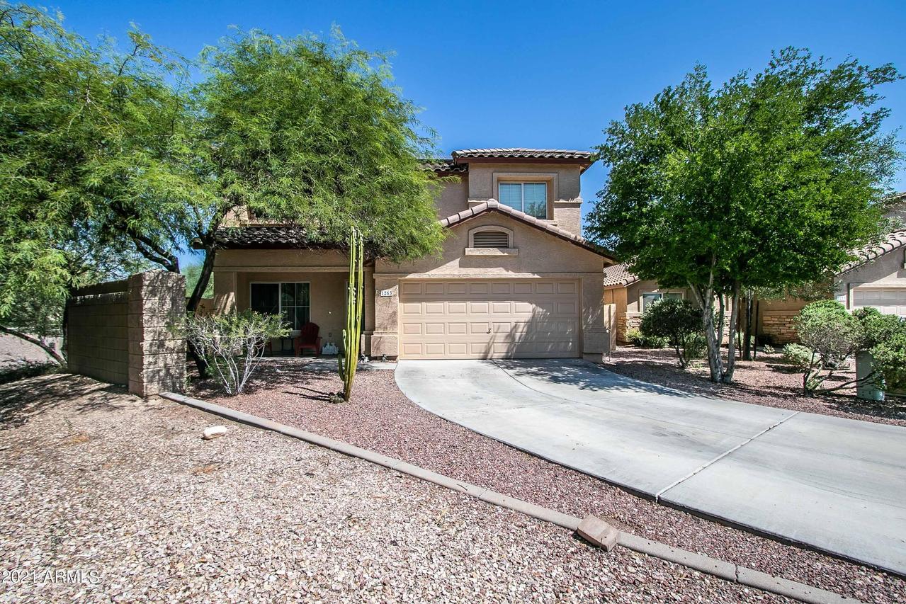 1263 S 220th Dr., Buckeye, AZ 85326