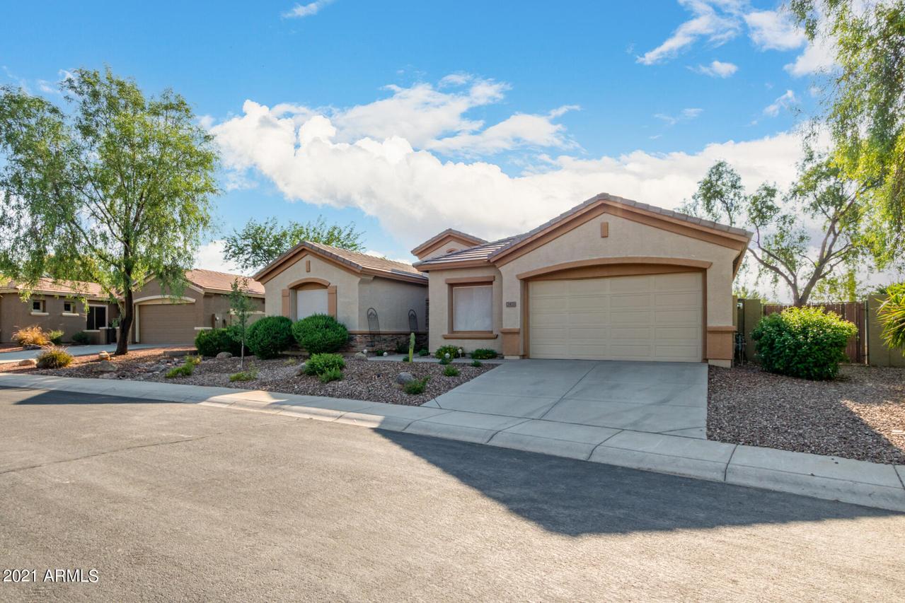 2421 W Kit Carson Ct., Phoenix, AZ 85086