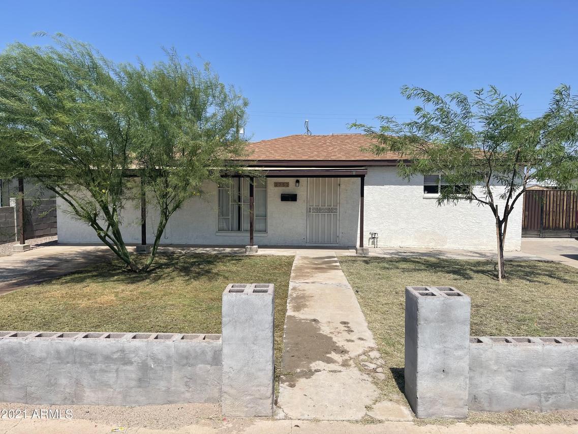 2752 W Royal Palm Rd., Phoenix, AZ 85051