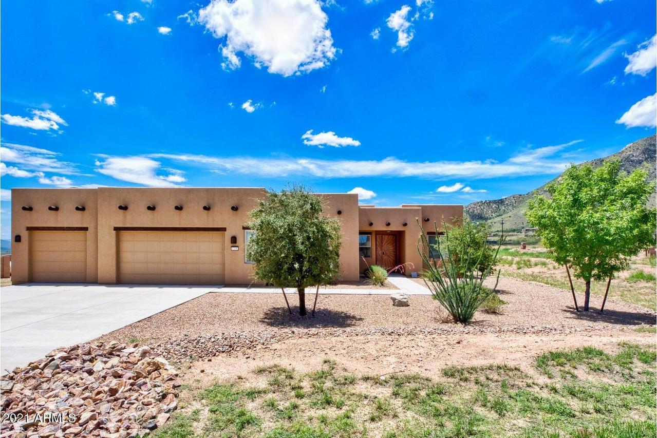 6308 E Saddlehorn Cir., Hereford, AZ 85615