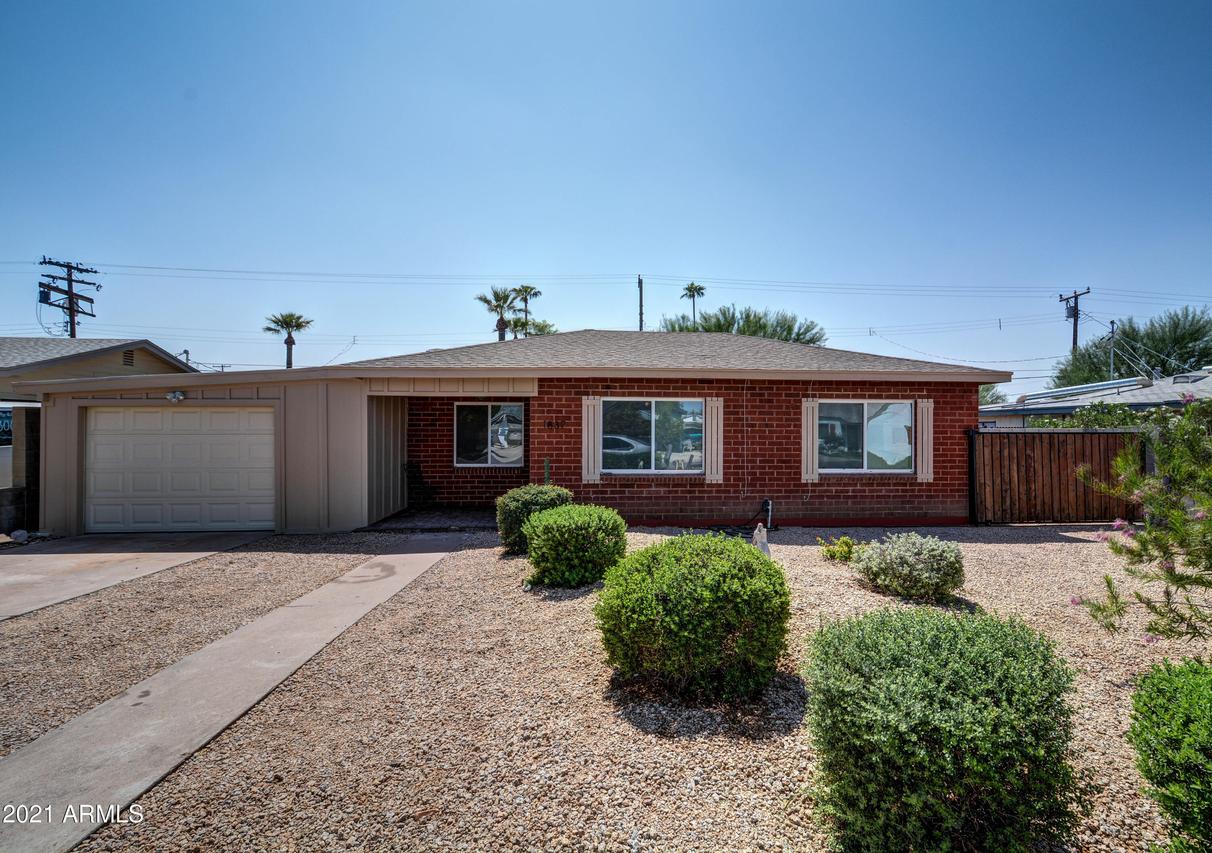 1837 E Pinchot Ave., Phoenix, AZ 85016