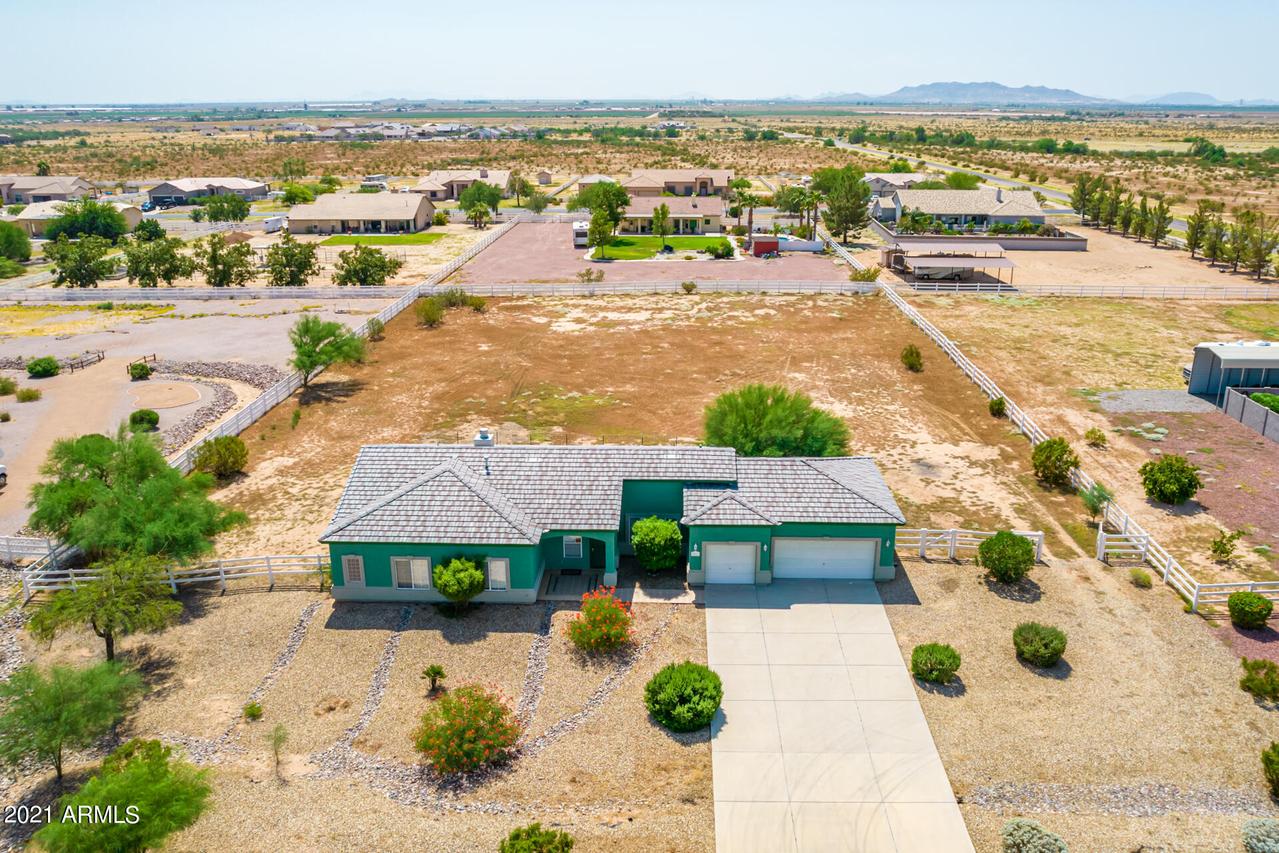 9511 W Bartle Dr., Casa Grande, AZ 85222