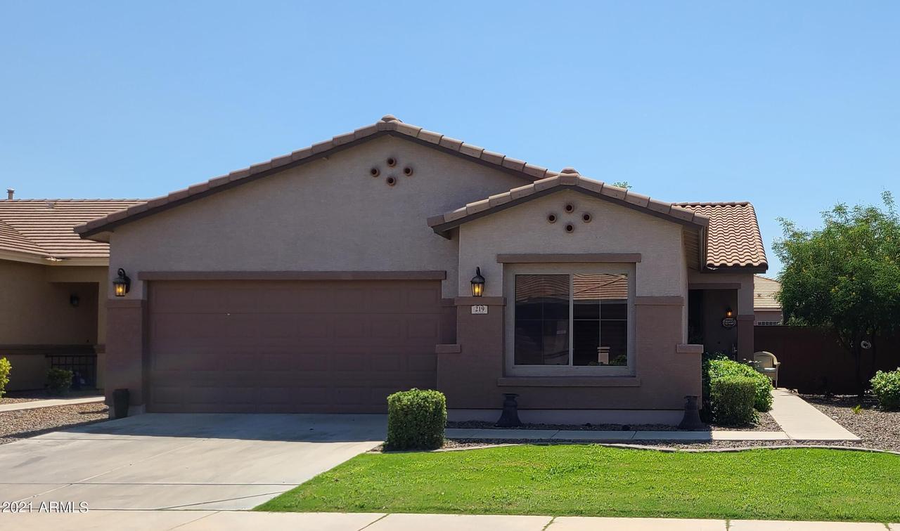 219 W Dragon Tree Ave., Queen Creek, AZ 85140