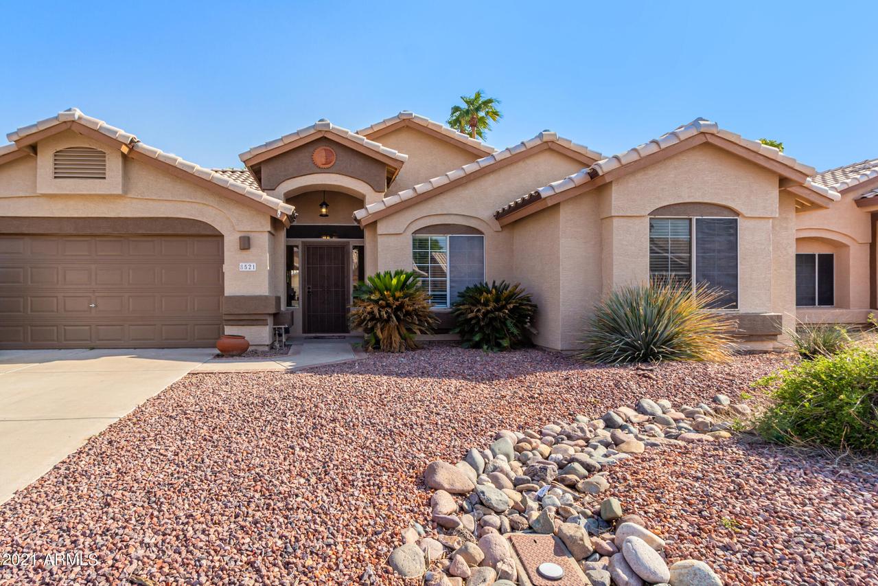 8521 W Caribbean Ln., Peoria, AZ 85381