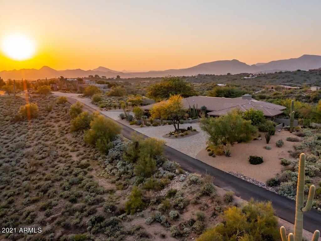 38220 N Sombrero Rd., Carefree, AZ 85377
