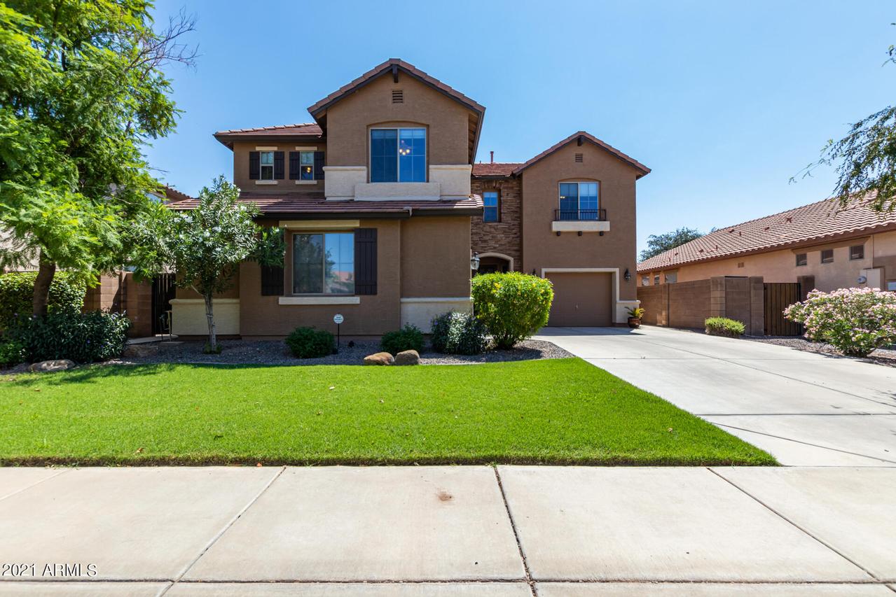 3693 E Sparrow Pl., Chandler, AZ 85286