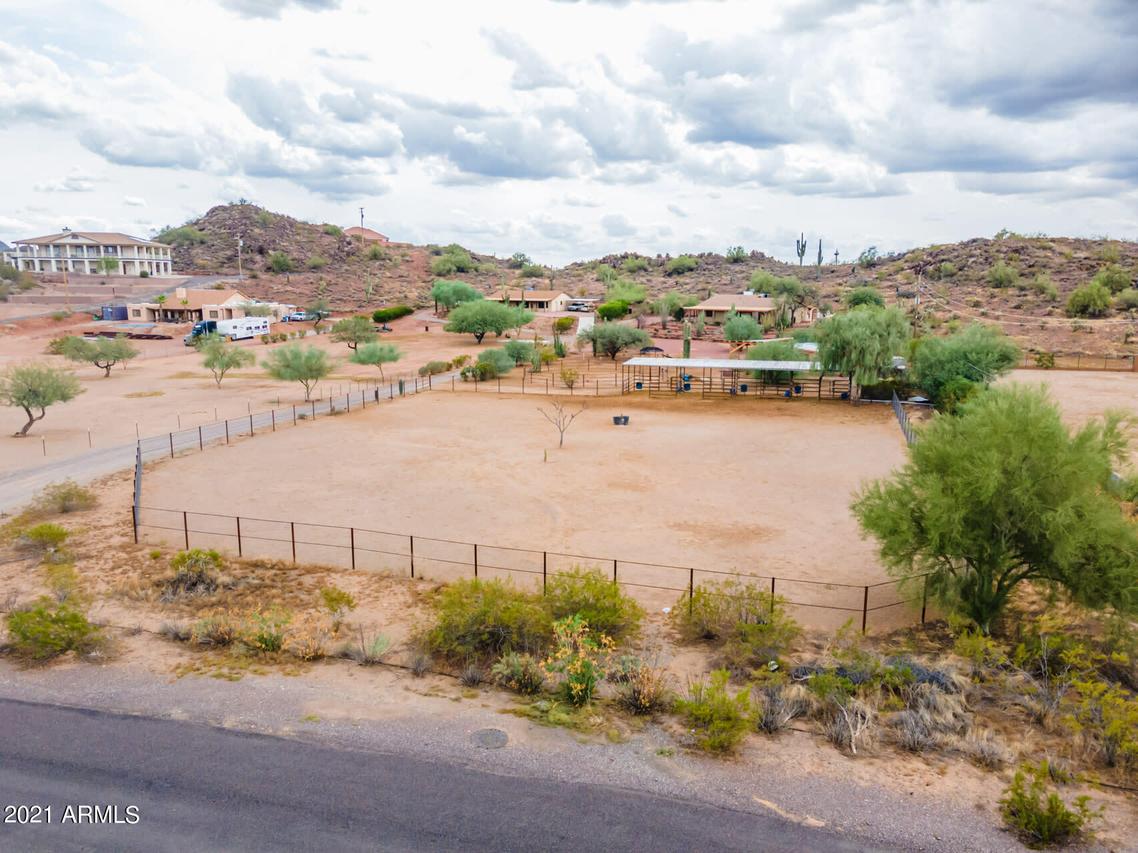 16043 W Peak View Rd., Surprise, AZ 85387