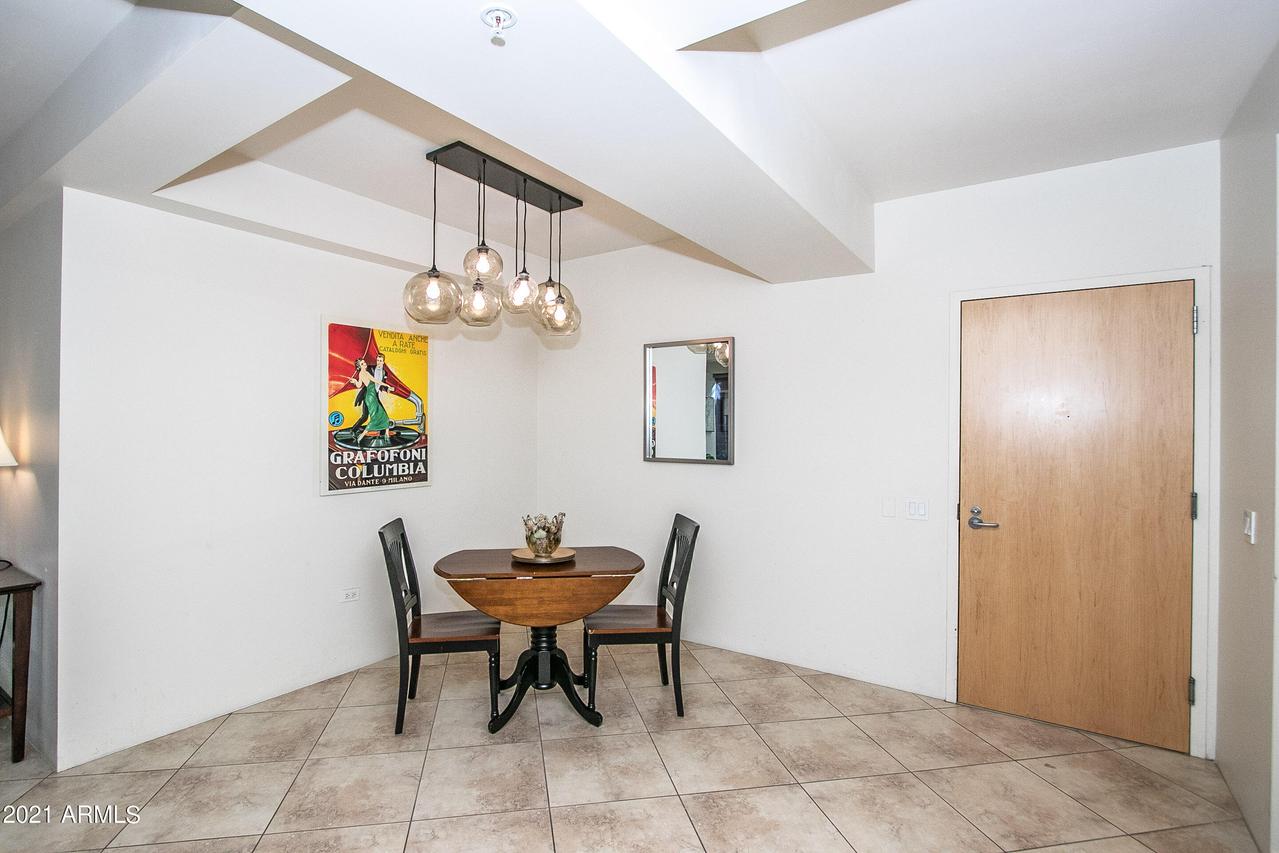 7161 E Rancho Vista Dr. #1004, Scottsdale, AZ 85251