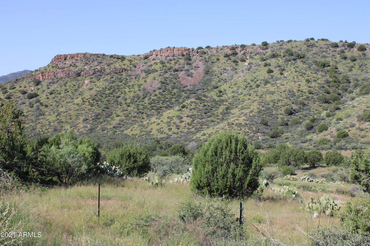 MP 220 N Az-87 #-, Sunflower, AZ 85263