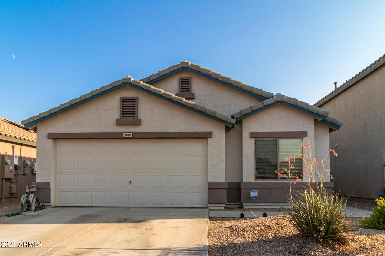 1401 E Leslie Ave., San Tan Valley, AZ 85140