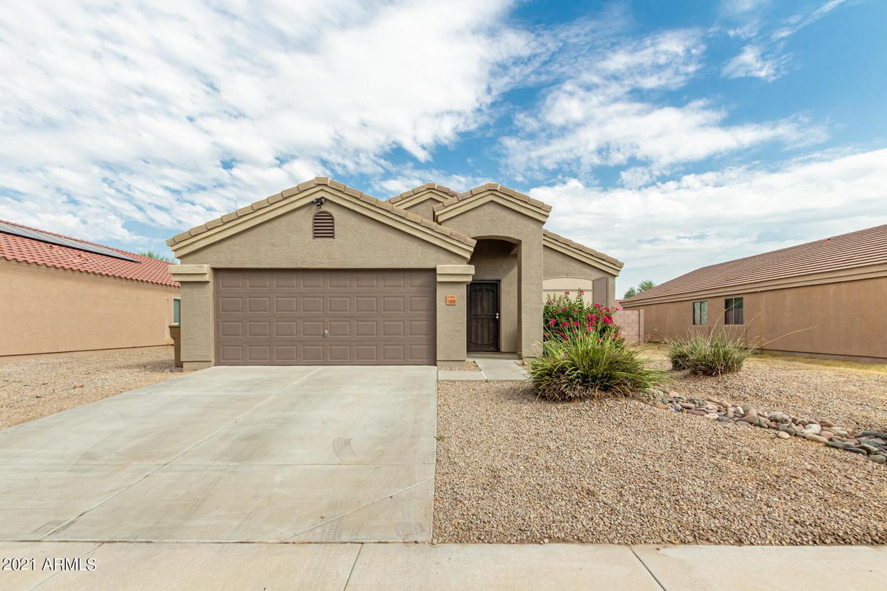 15950 W Gibson Ln., Goodyear, AZ 85338