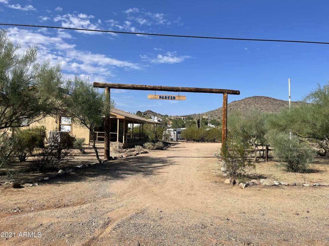 3240 W Cloud Rd., Phoenix, AZ 85086