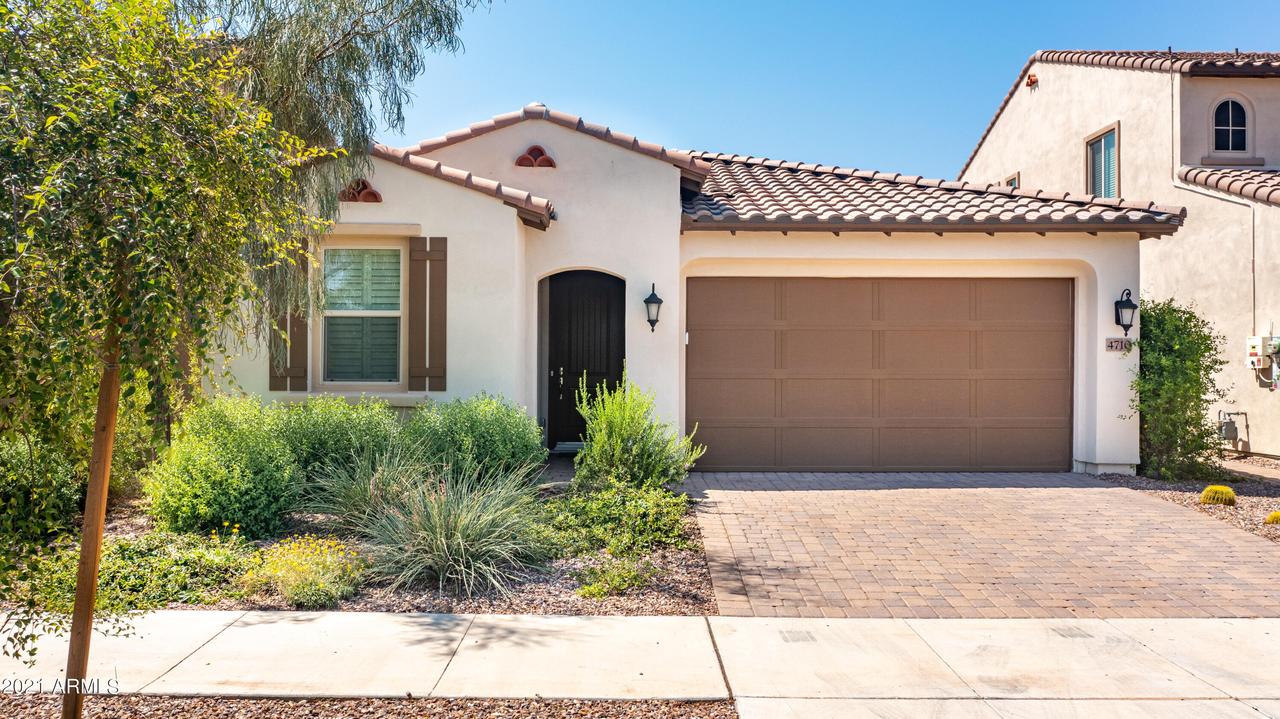 4710 S Curie Way, Mesa, AZ 85212