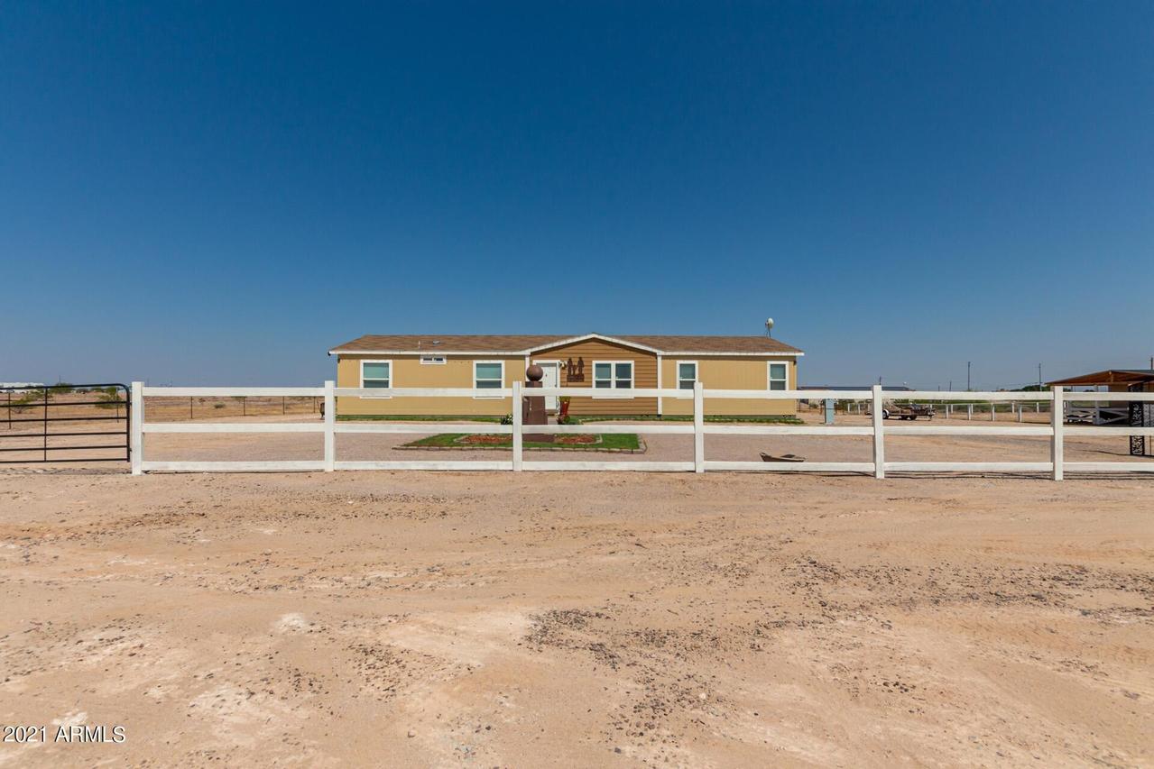 1534 S 365th Ave., Tonopah, AZ 85354