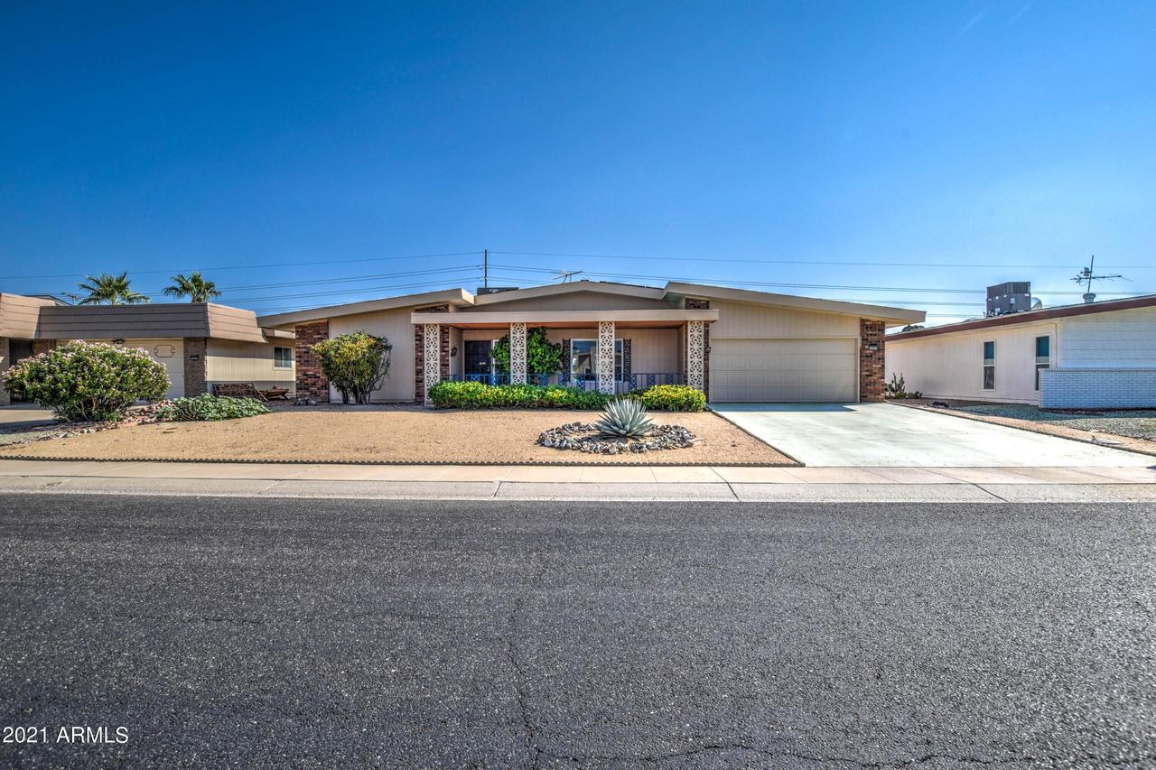10921 W Granada Dr., Sun City, AZ 85373