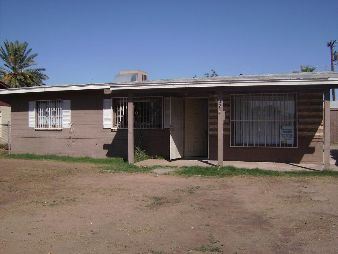 3026 E Roosevelt St., Phoenix, AZ 85008