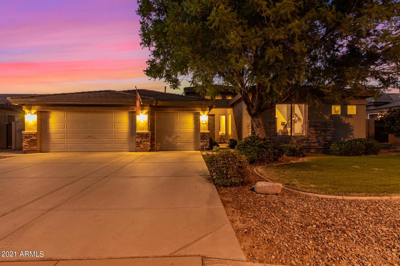 4710 E Decatur St., Mesa, AZ 85205