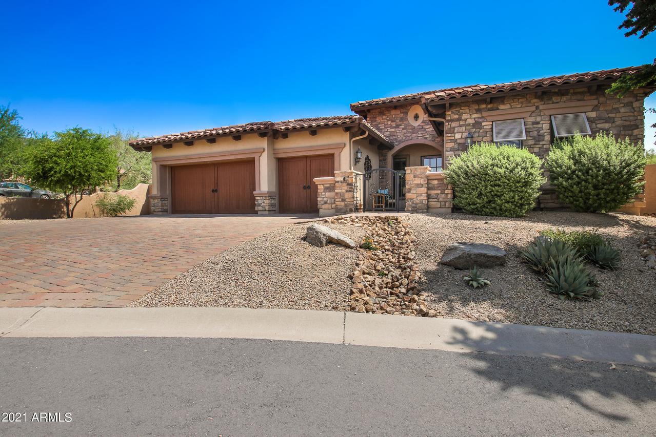 8225 E Teton St., Mesa, AZ 85207