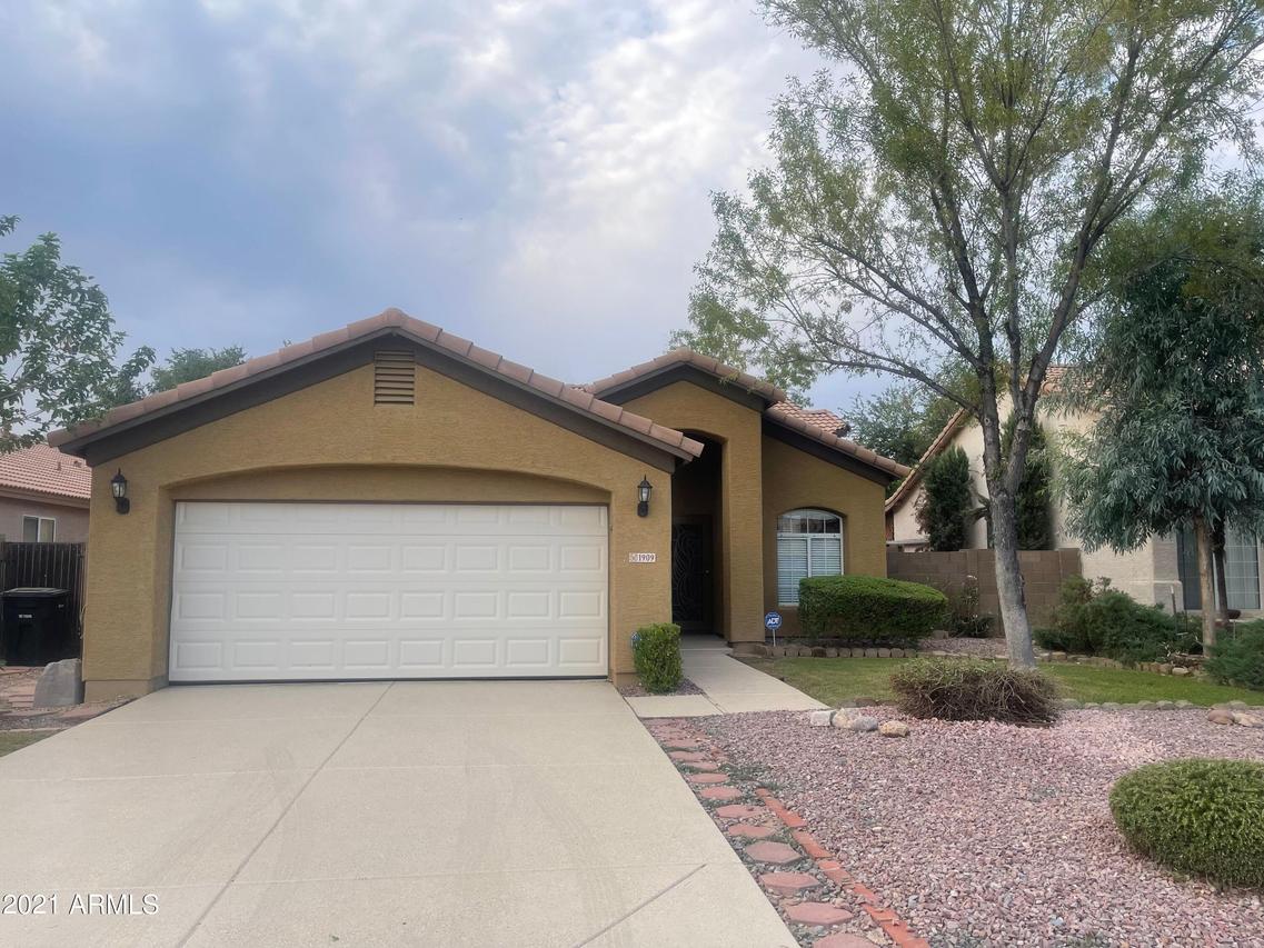 1909 E Oakland St., Chandler, AZ 85225