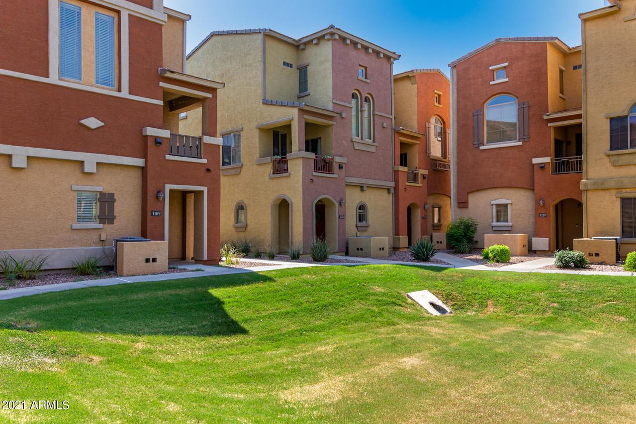 2401 E Rio Salado Pkwy. #1121, Tempe, AZ 85288